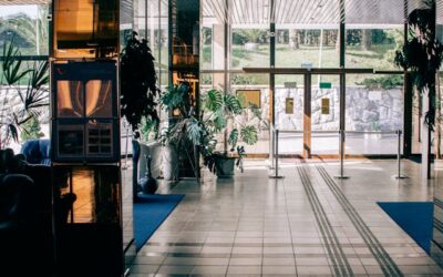 Qu’est-ce qu’un AMR (Autonomous Mobile Robot) et comment transforme-t-il la logistique interne ?